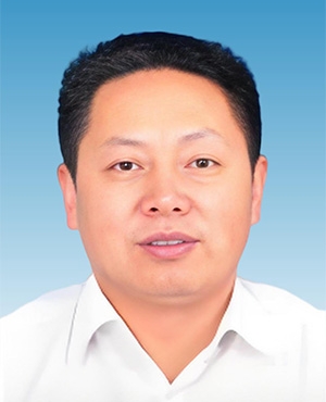 李先富